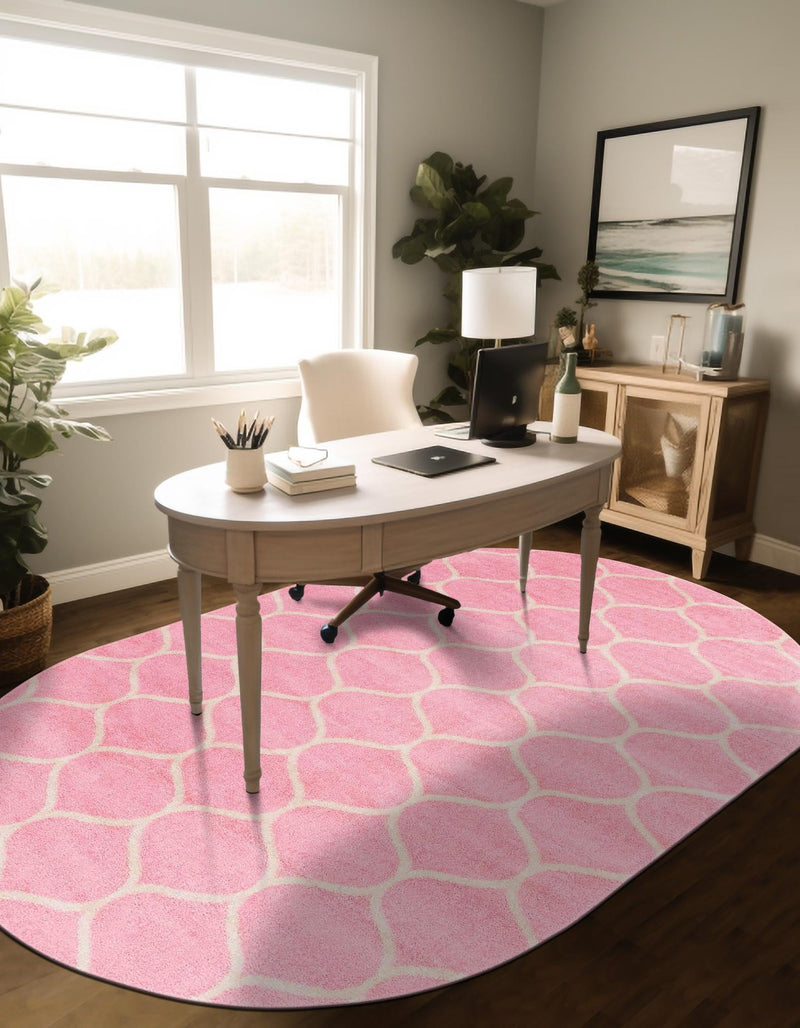 Lattice Garden Collection Area Rug - Pergolatown (Light Pink) Oval Light Pink lifestyle 17