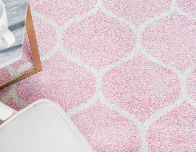 Lattice Garden Collection Area Rug - Pergolatown (Light Pink) Octagon Light Pink lifestyle 5