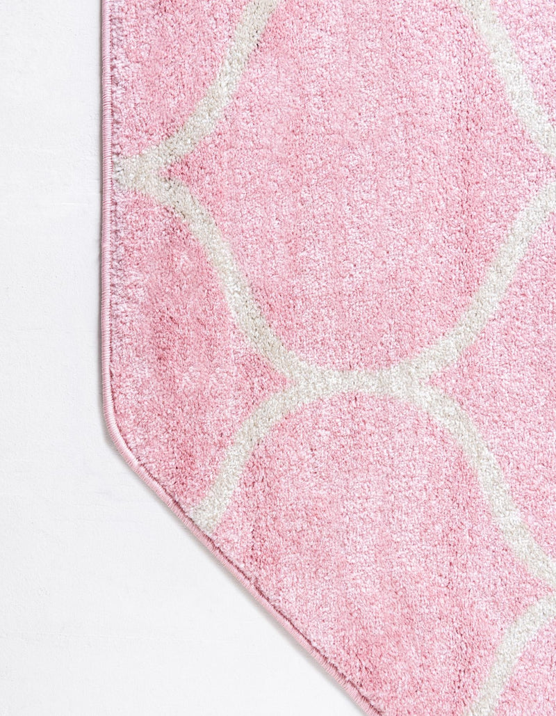 Lattice Garden Collection Area Rug - Pergolatown (Light Pink) Octagon Light Pink lifestyle 8