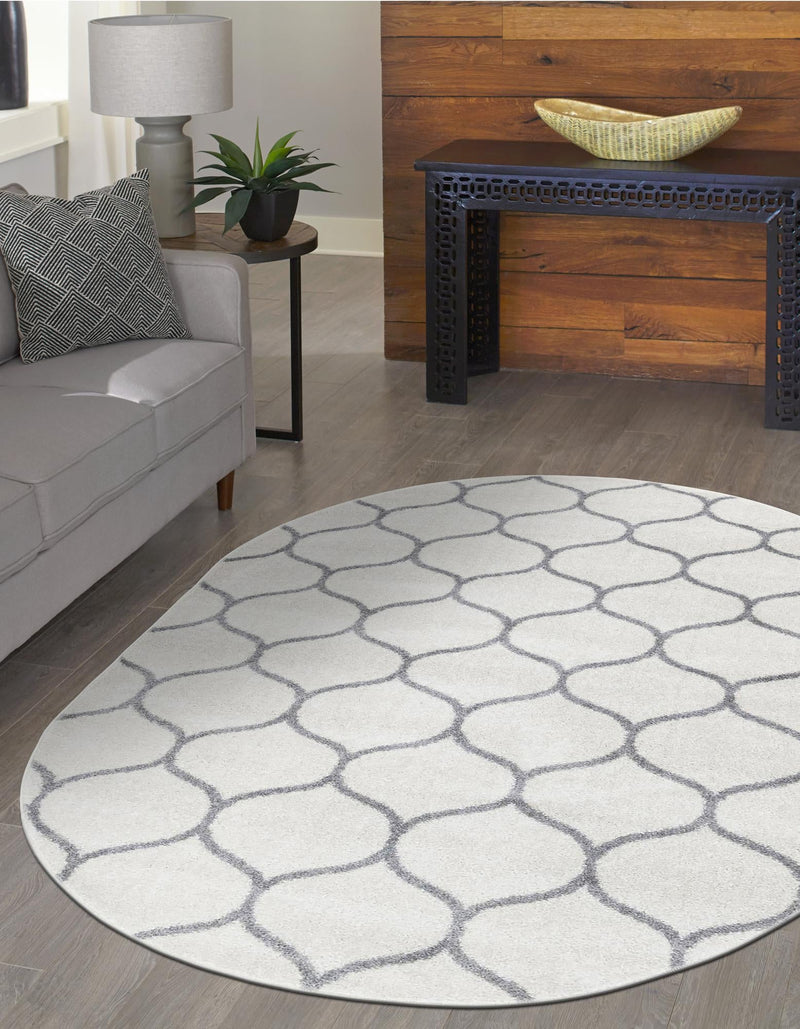 Lattice Garden Collection Area Rug - Pergolatown (Ivory) Oval Ivory lifestyle 19
