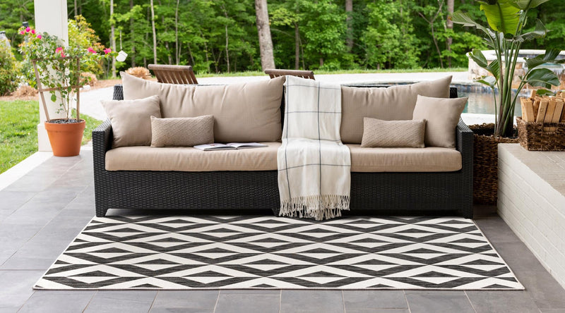 Urban Oasis Rugs Collection Area Rug - Highrise (Charcoal Gray) Rectangle Charcoal Gray lifestyle 3