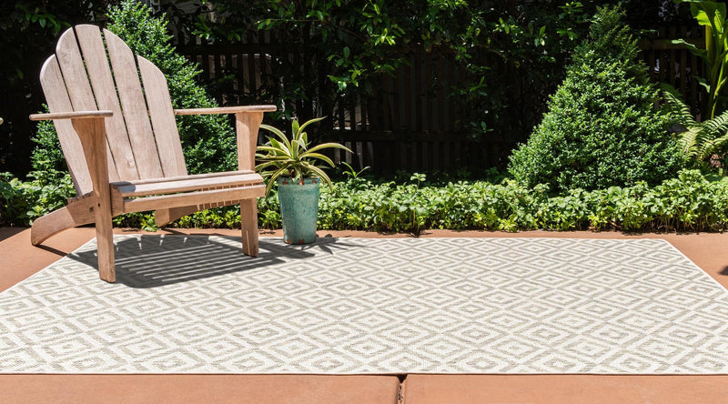 Urban Oasis Rugs Collection Area Rug - Rooftop (Light Gray) Rectangle Light Gray lifestyle 3