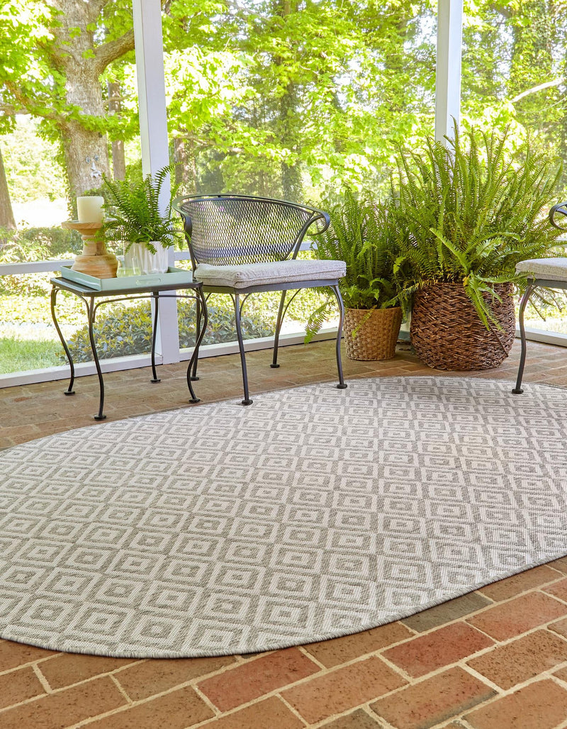 Urban Oasis Rugs Collection Area Rug - Rooftop (Light Gray) Oval Light Gray lifestyle 2