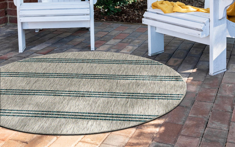 Urban Oasis Rugs Collection Area Rug - District (Light Gray) Round Light Gray lifestyle 2
