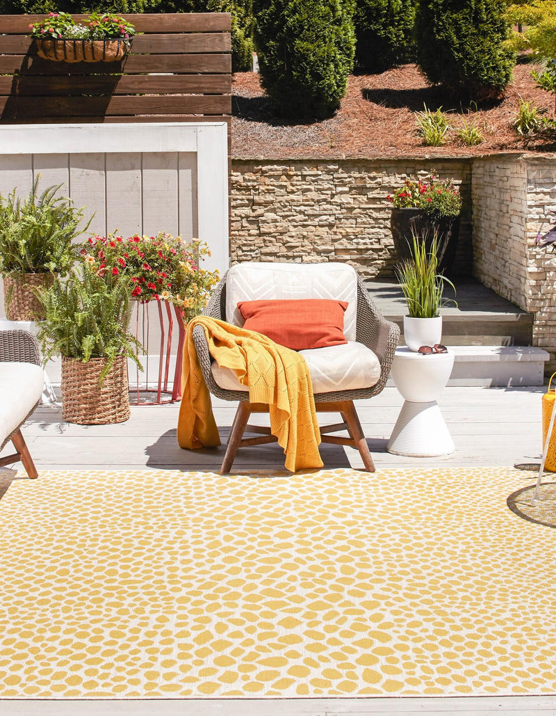 Urban Oasis Rugs Collection Area Rug - Terrace (Yellow Ivory) Square Yellow Ivory lifestyle 2