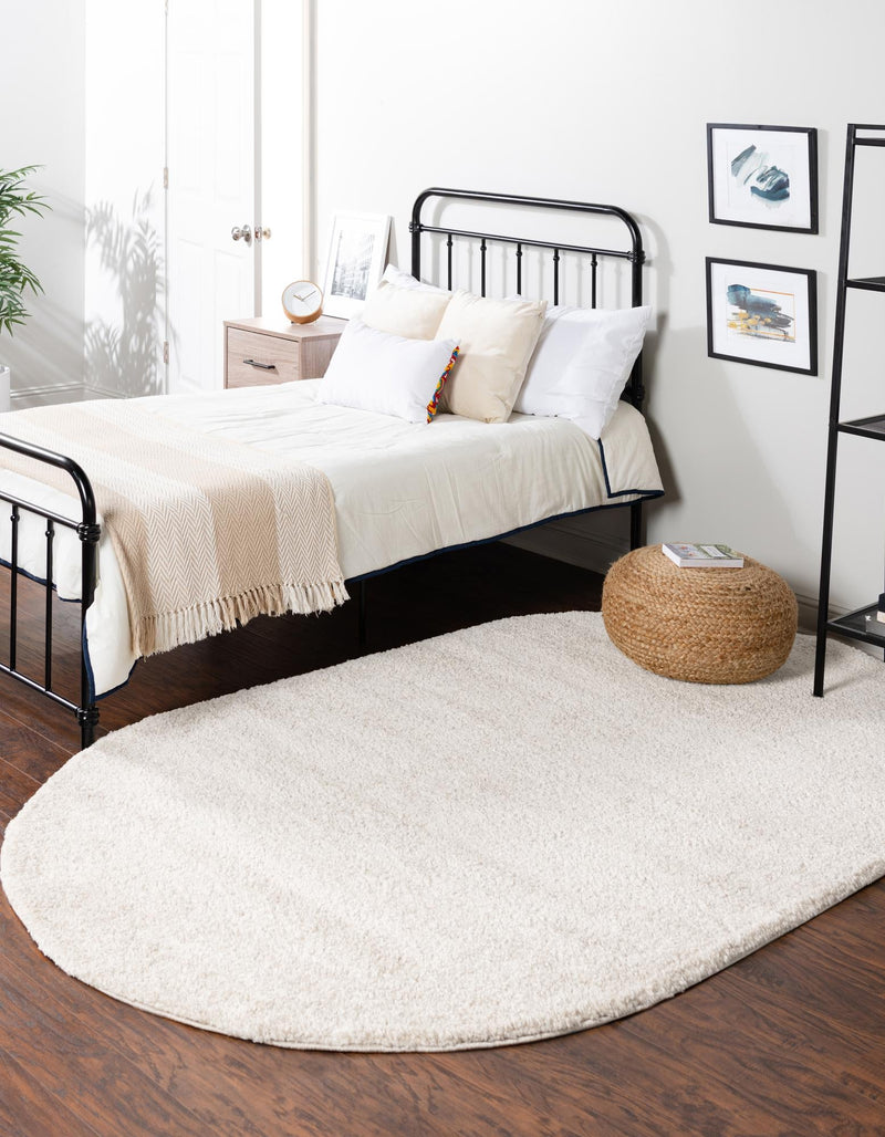 Solid Shag Seaside Collection Area Rug - Azure Cove (Ivory) Oval Ivory lifestyle 32
