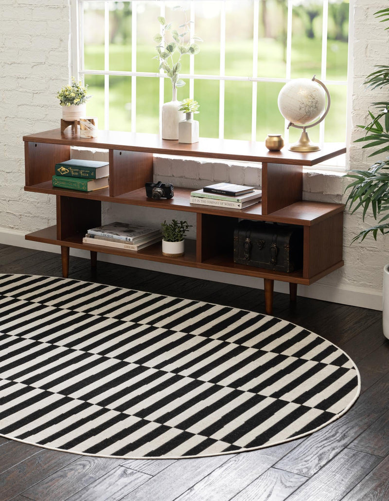 Soho Elegance Collection Area Rug - Hudson (Black) Oval Black lifestyle 31