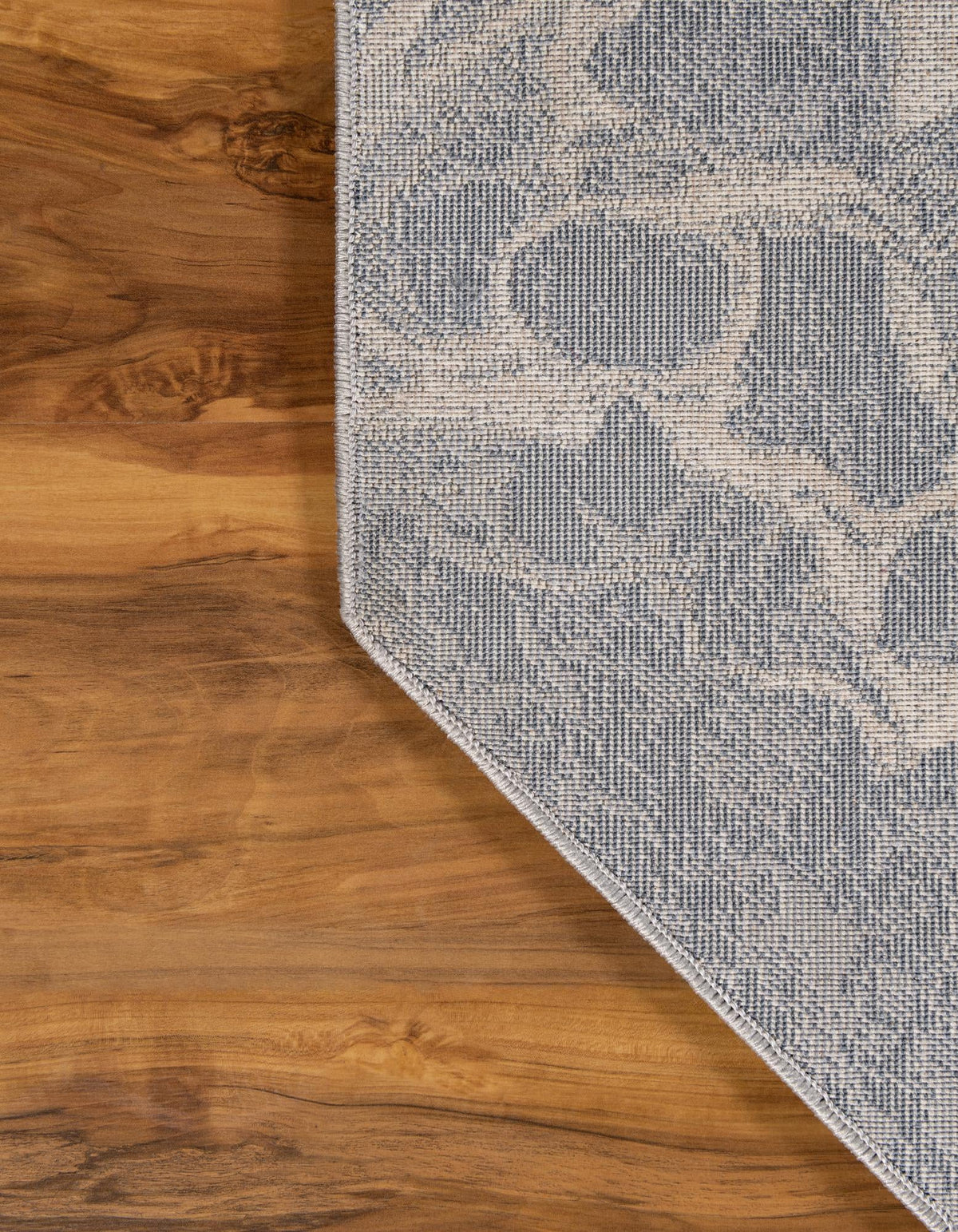 Serenity Sands Collection Area Rug - Pebblebeach Octagon Gray lifestyle 92
