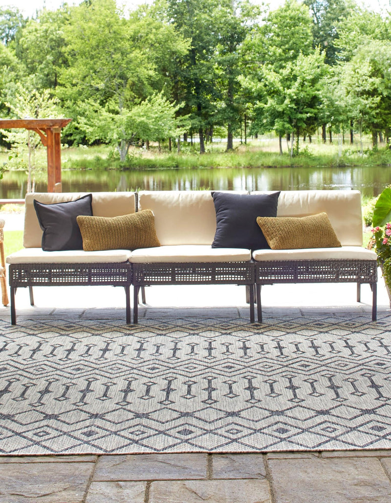 Garden Lattice Oasis Collection Area Rug - Pergola (Gray) Square Gray lifestyle 2