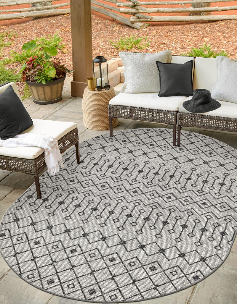 Garden Lattice Oasis Collection Area Rug - Pergola (Gray) Oval Gray lifestyle 40