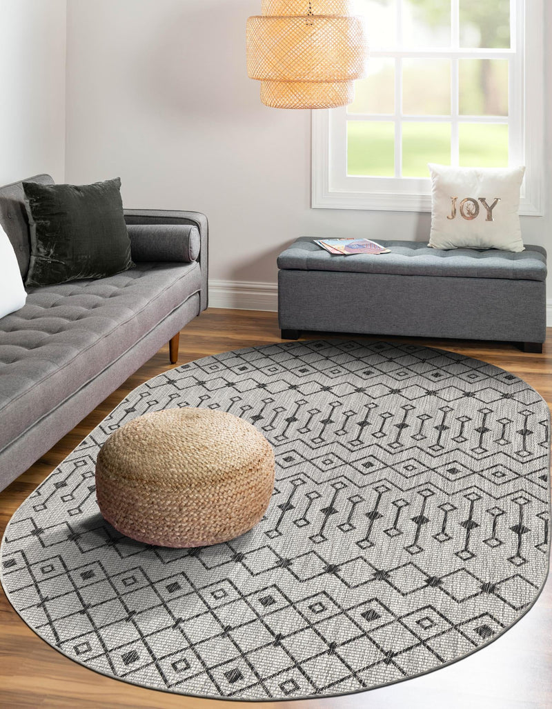 Garden Lattice Oasis Collection Area Rug - Pergola (Gray) Oval Gray lifestyle 43