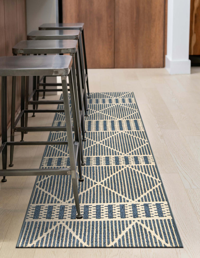 Seaside Lattice Collection Area Rug - Glade Runner Blue lifestyle 95