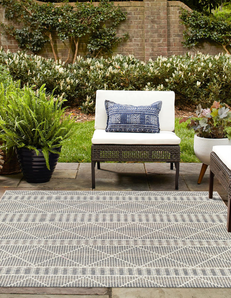 Seaside Lattice Collection Area Rug - Glade Square Gray lifestyle 96