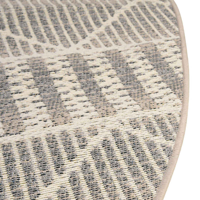 Seaside Lattice Collection Area Rug - Glade Round Gray lifestyle 173