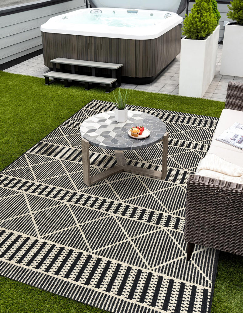 Seaside Lattice Collection Area Rug - Glade Rectangle Black lifestyle 20