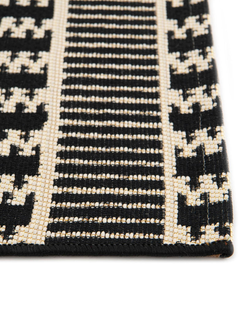 Seaside Lattice Collection Area Rug - Glade Rectangle Black lifestyle 52