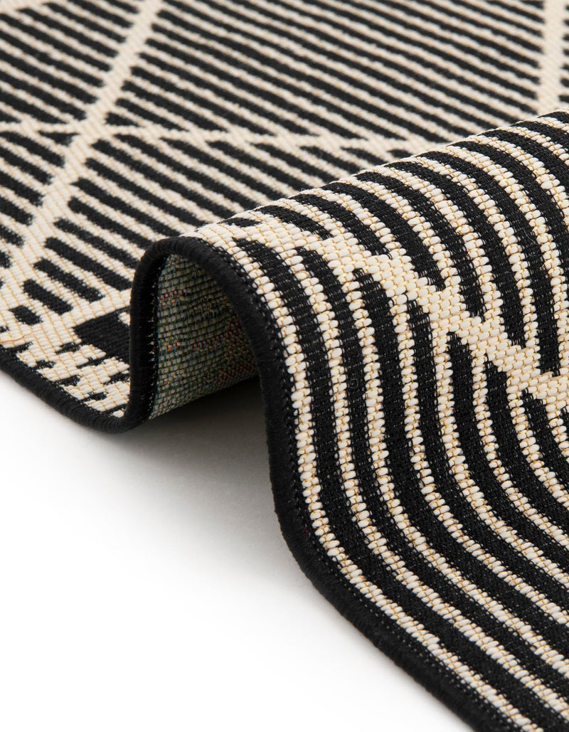 Seaside Lattice Collection Area Rug - Glade Rectangle Black lifestyle 63