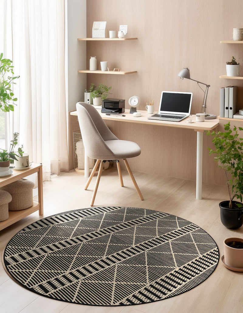Seaside Lattice Collection Area Rug - Glade Round Black lifestyle 149