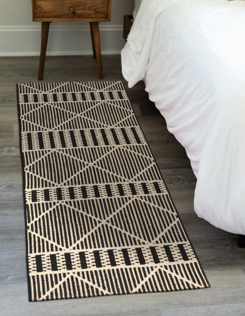 Seaside Lattice Collection Area Rug - Glade Runner Black lifestyle 118