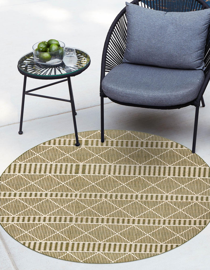 Seaside Lattice Collection Area Rug - Glade Round Green lifestyle 91