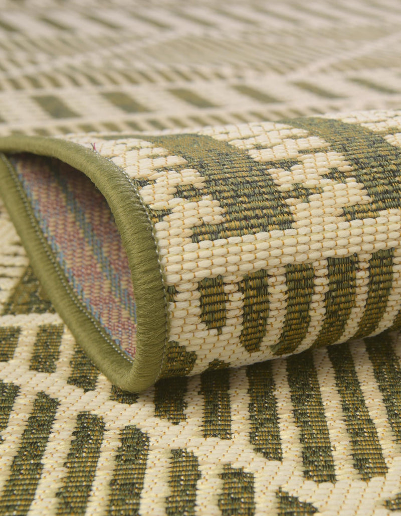 Seaside Lattice Collection Area Rug - Glade Round Green lifestyle 172