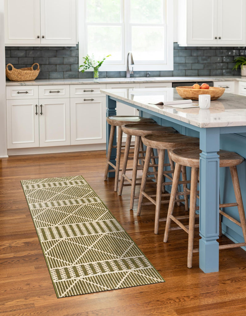 Seaside Lattice Collection Area Rug - Glade Runner Green lifestyle 120