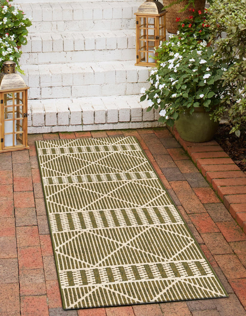 Seaside Lattice Collection Area Rug - Glade Runner Green lifestyle 128