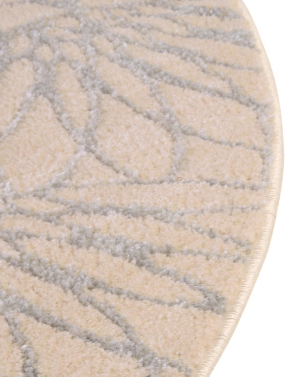 Hollywood Luxe Collection Area Rug - Rodeo Oval White Silver lifestyle 120