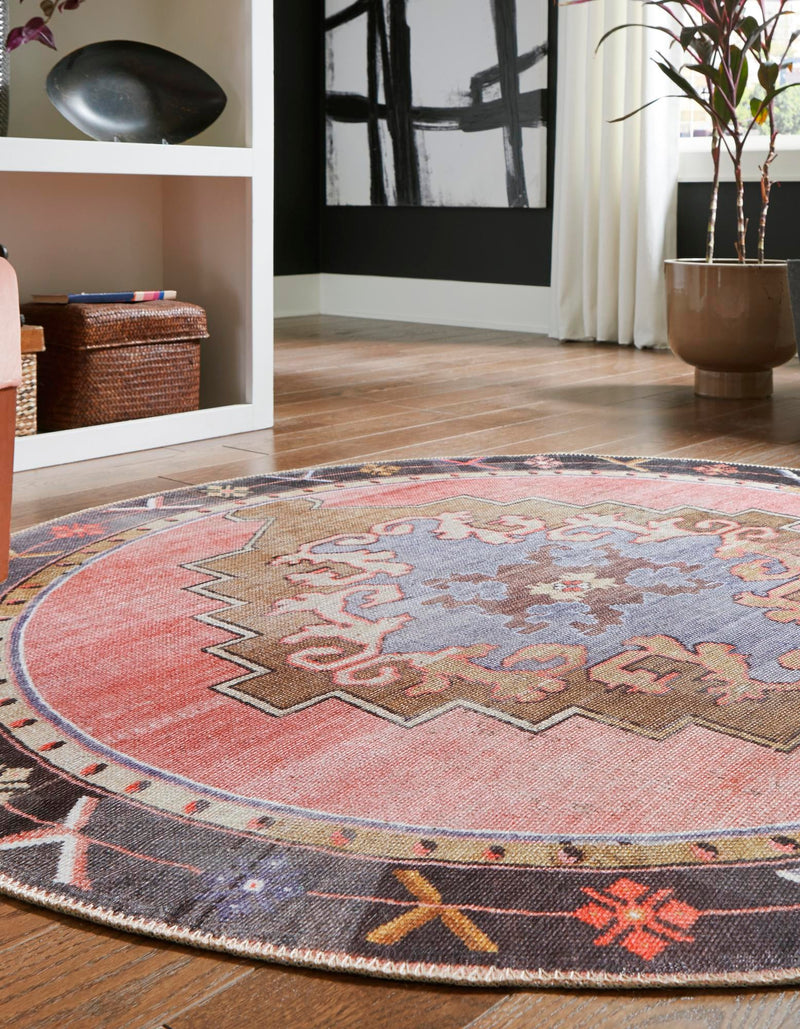 Heritage Elegance Collection Area Rug - Winterthur (Pink) Round Pink lifestyle 20