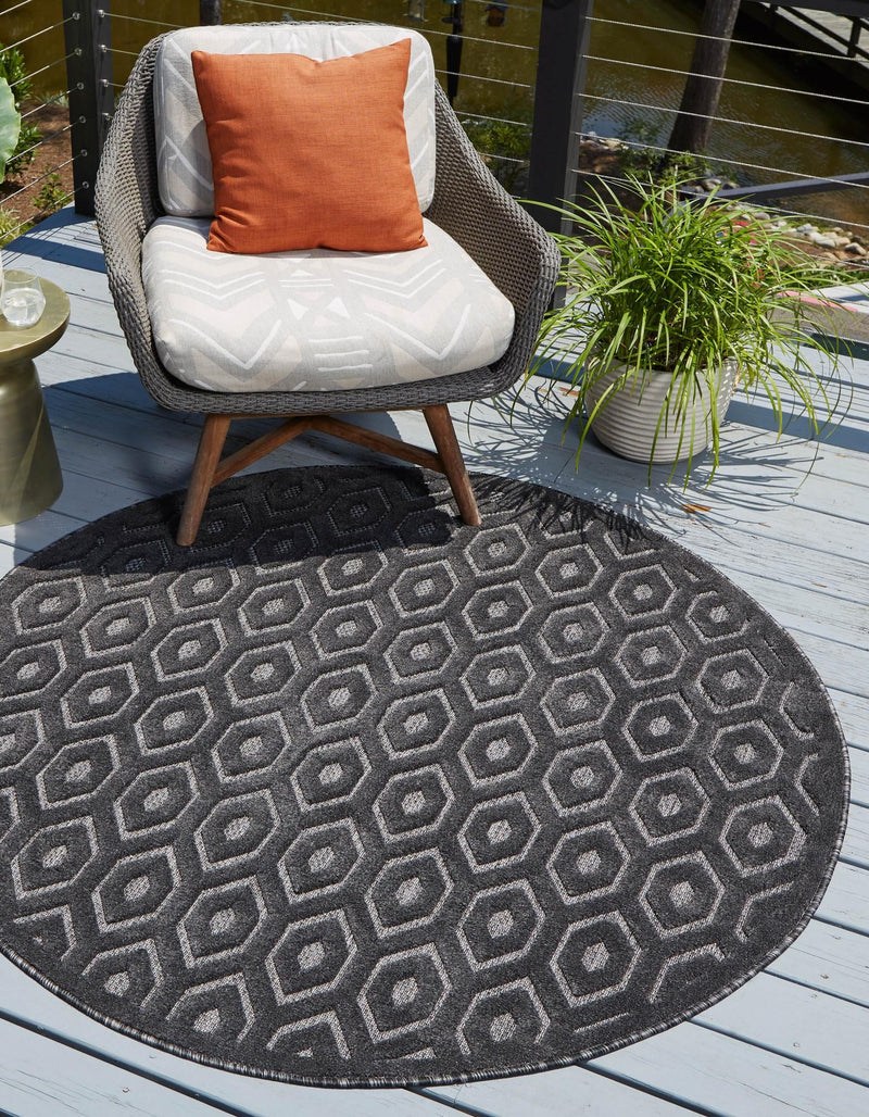 Garden Lattice Charm Collection Area Rug - Arbor (Charcoal) Round Charcoal lifestyle 21