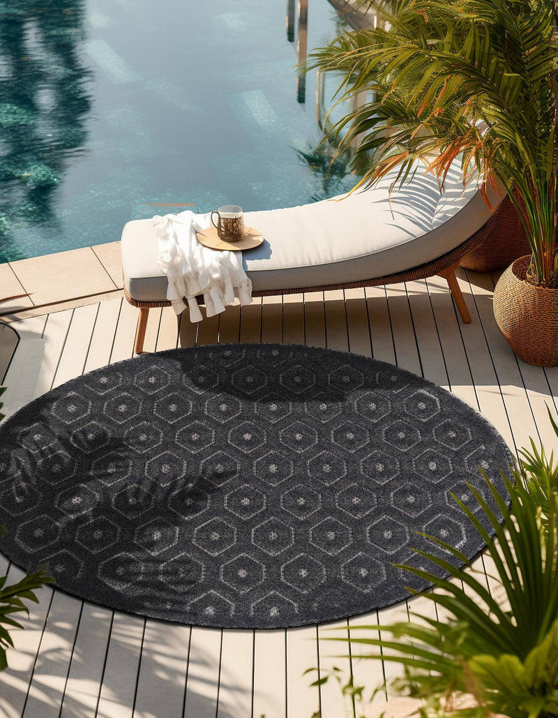 Garden Lattice Charm Collection Area Rug - Arbor (Charcoal) Round Charcoal lifestyle 28