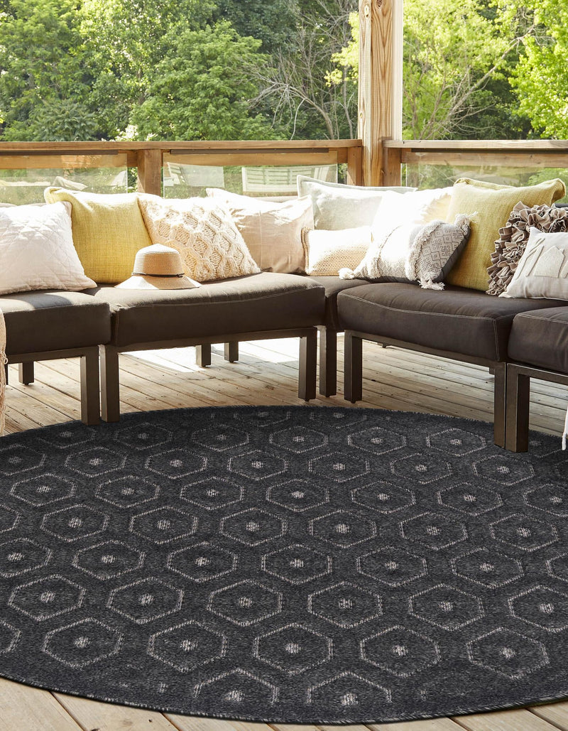 Garden Lattice Charm Collection Area Rug - Arbor (Charcoal) Round Charcoal lifestyle 32