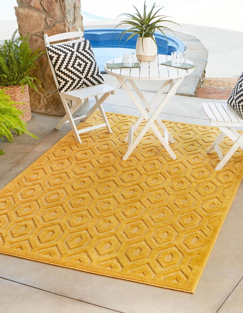 Garden Lattice Charm Collection Area Rug - Arbor (Yellow) Rectangle Yellow lifestyle 2