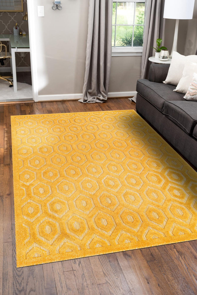 Garden Lattice Charm Collection Area Rug - Arbor (Yellow) Rectangle Yellow lifestyle 5