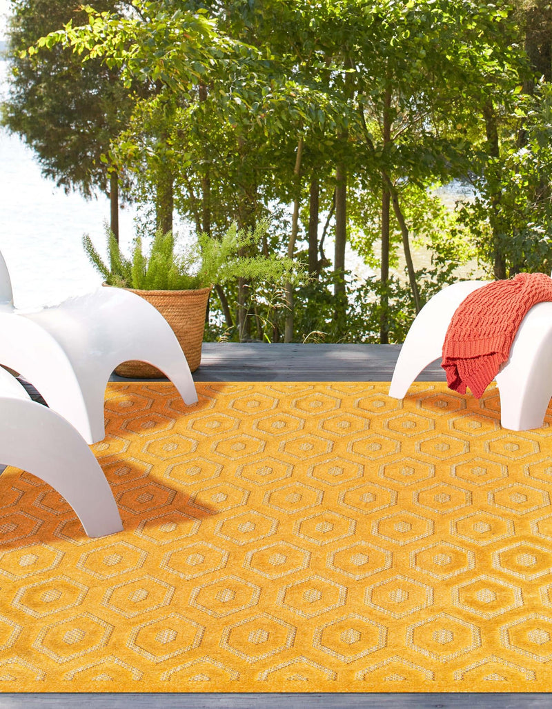 Garden Lattice Charm Collection Area Rug - Arbor (Yellow) Rectangle Yellow lifestyle 8