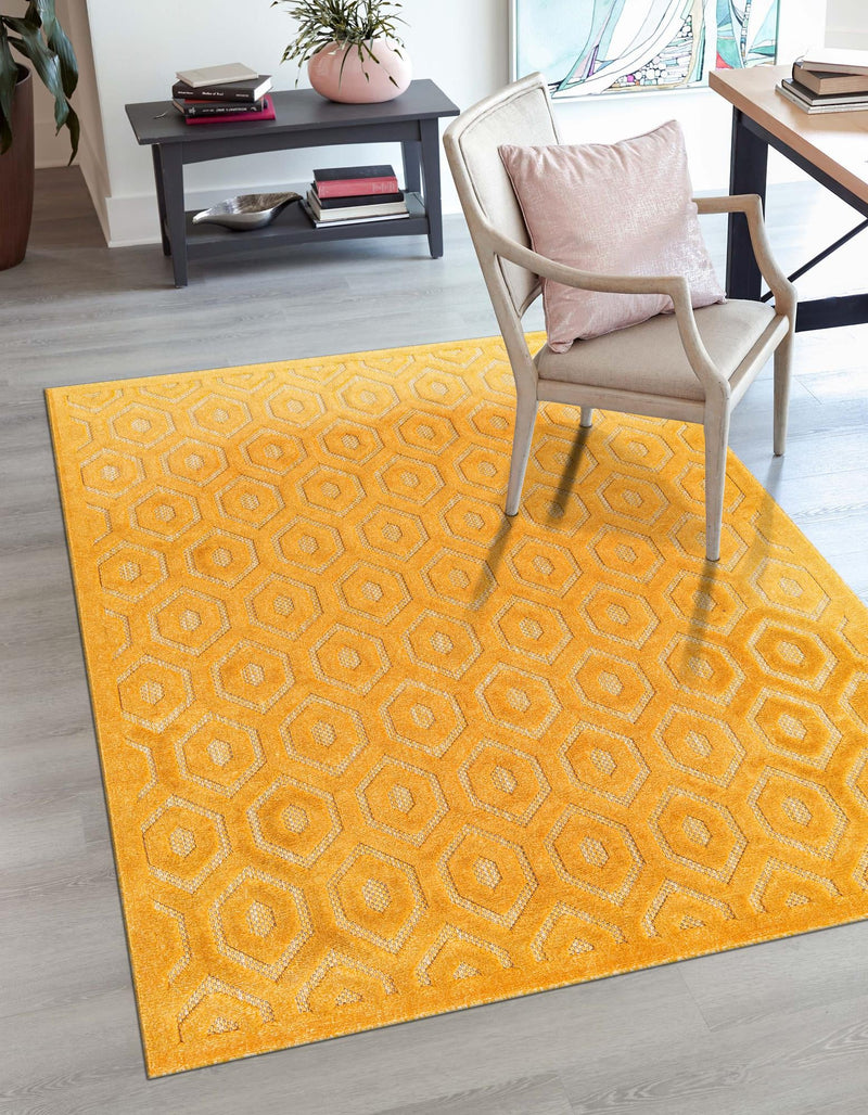 Garden Lattice Charm Collection Area Rug - Arbor (Yellow) Rectangle Yellow lifestyle 9