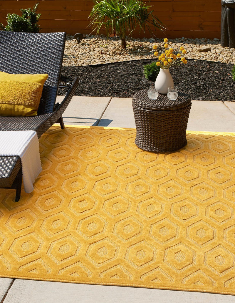 Garden Lattice Charm Collection Area Rug - Arbor (Yellow) Square Yellow lifestyle 20