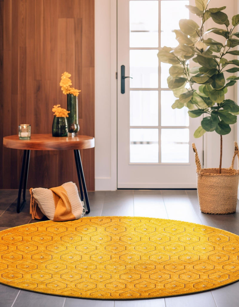 Garden Lattice Charm Collection Area Rug - Arbor (Yellow) Round Yellow lifestyle 37