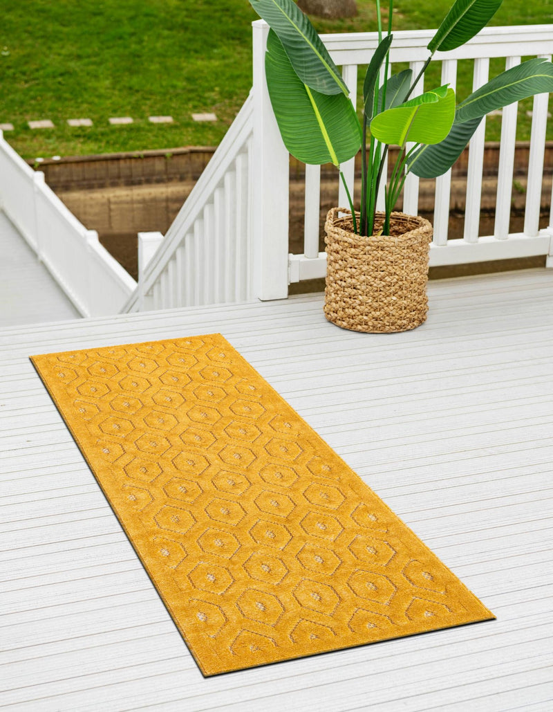 Garden Lattice Charm Collection Area Rug - Arbor (Yellow) Runner Yellow lifestyle 30