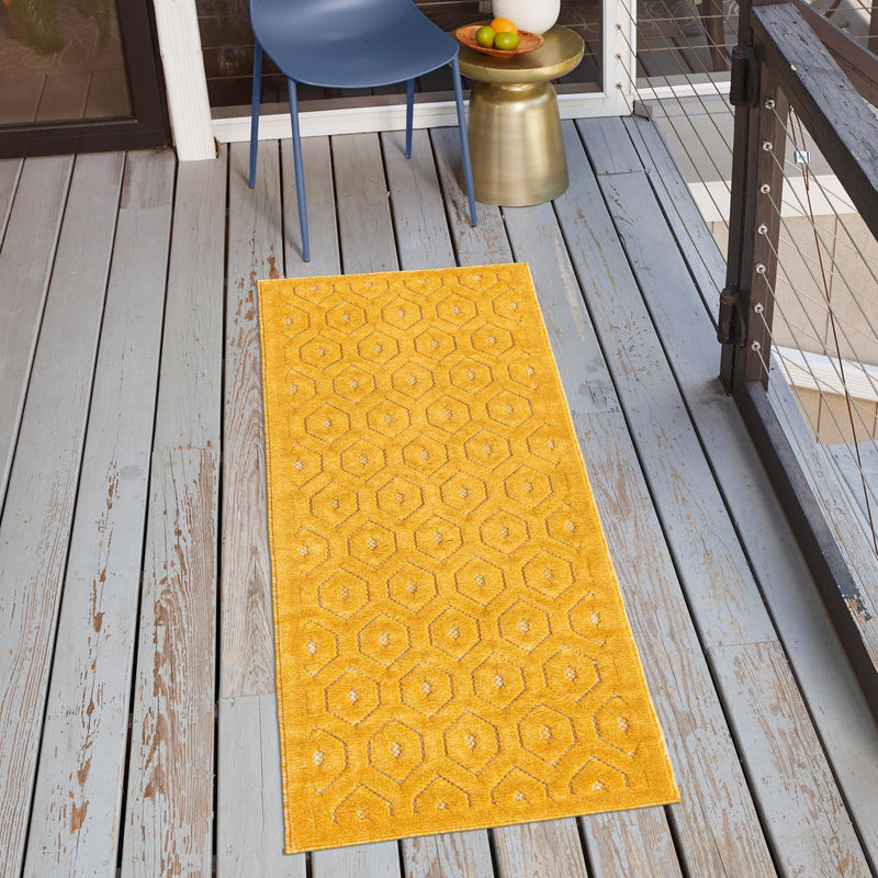 Garden Lattice Charm Collection Area Rug - Arbor (Yellow) Runner Yellow lifestyle 49