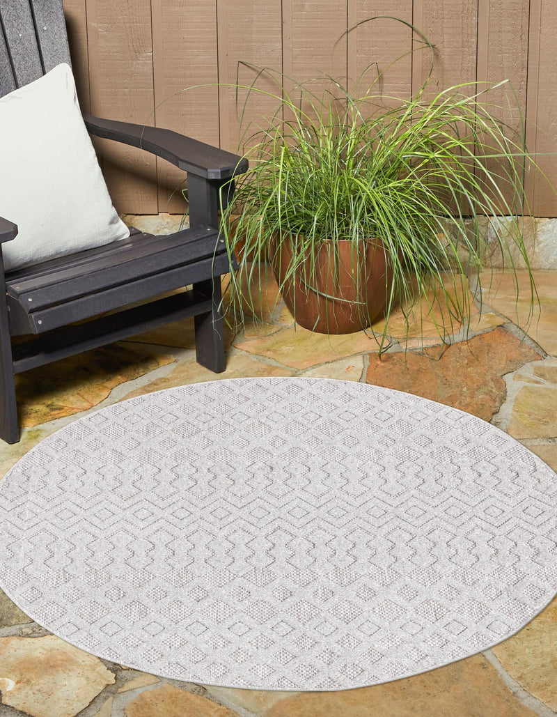 Garden Lattice Charm Collection Area Rug - Pergola (Grey) Round Grey lifestyle 21