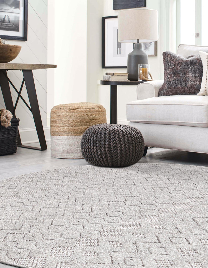 Garden Lattice Charm Collection Area Rug - Pergola (Grey) Round Grey lifestyle 39