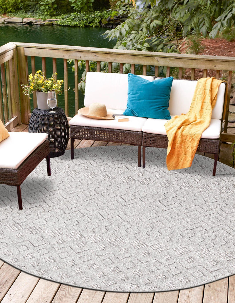 Garden Lattice Charm Collection Area Rug - Pergola (Grey) Round Grey lifestyle 41