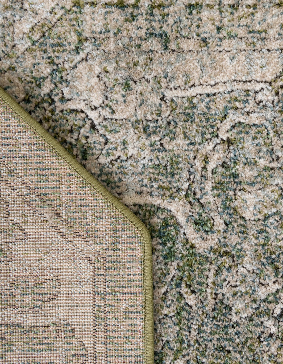 Savannah Soiree Collection Area Rug - Everglade (Green) Octagon Green lifestyle 53