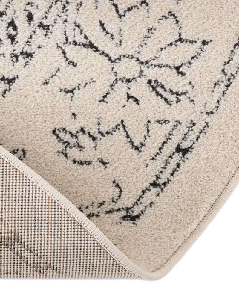 Savannah Soiree Collection Area Rug - Everglade (White) Round White lifestyle 47