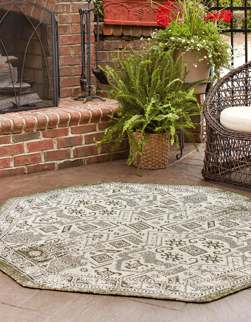 Tribal Terrace Treasures Collection Area Rug - Mayan Marina (Green) Octagon Green lifestyle 2