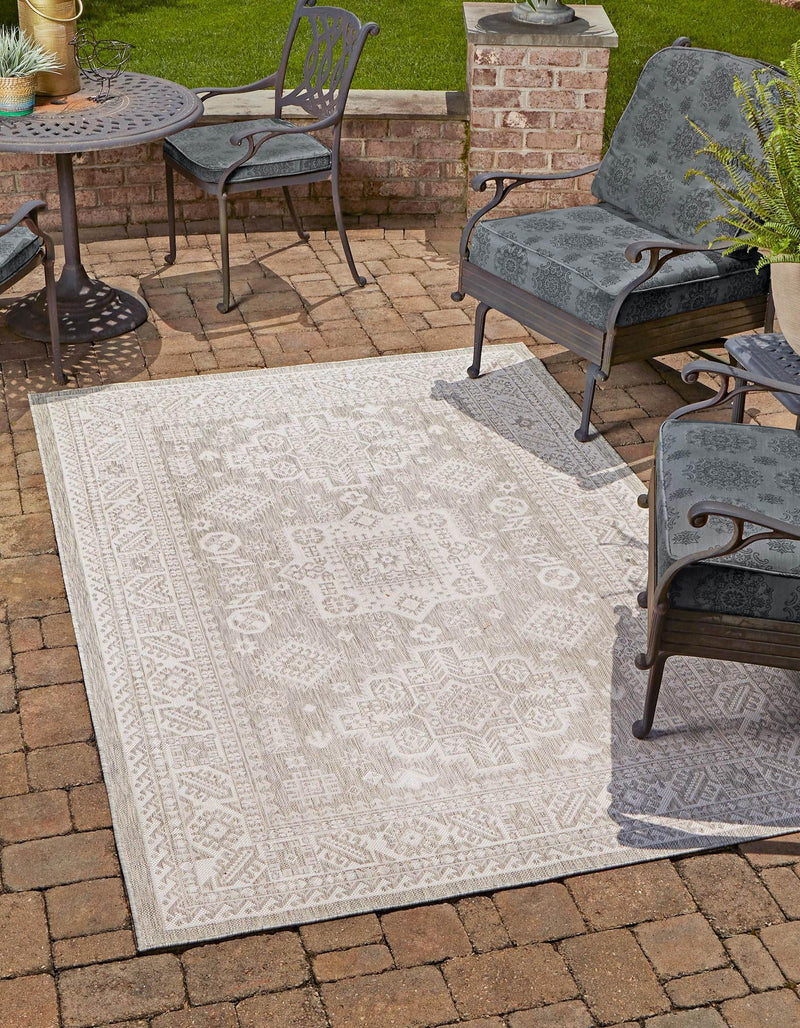 Tribal Terrace Treasures Collection Area Rug - Incan Isle (Light Gray) Rectangle Light Gray lifestyle 0
