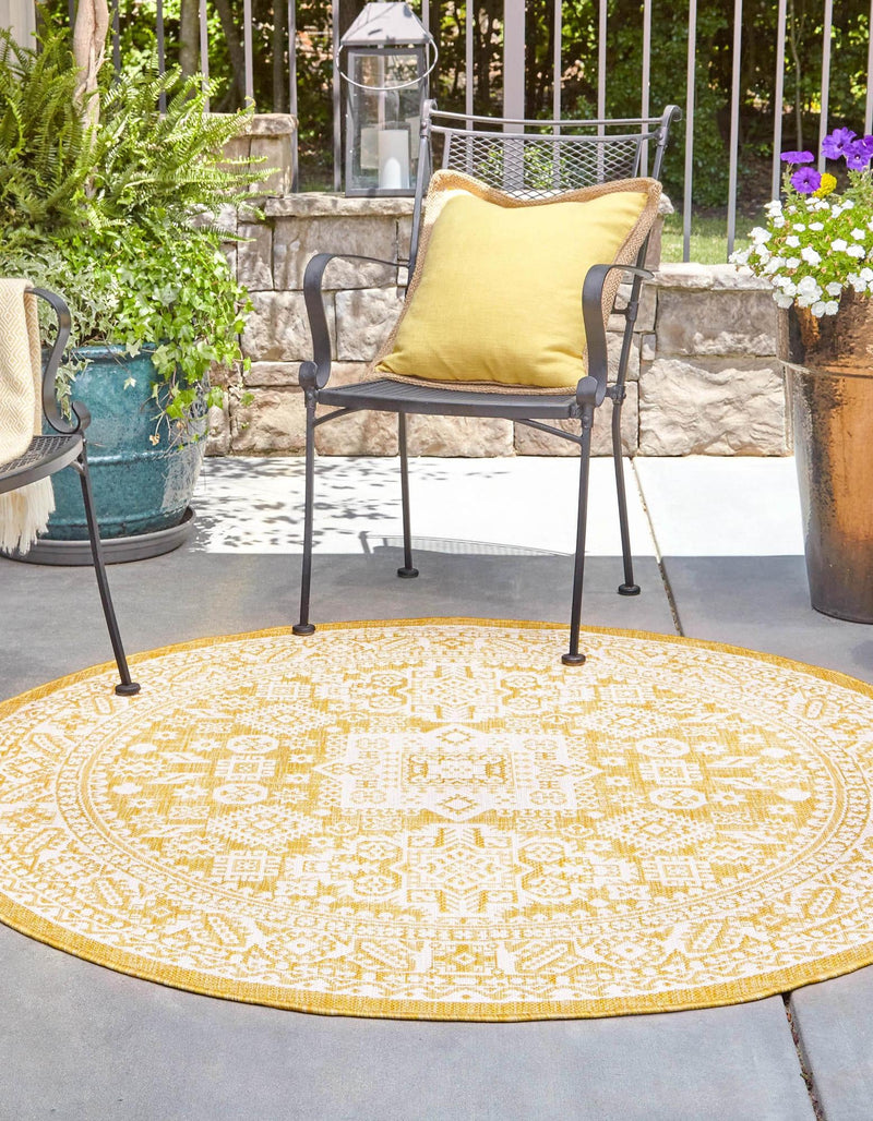 Tribal Terrace Treasures Collection Area Rug - Incan Isle (Yellow) Round Yellow lifestyle 2