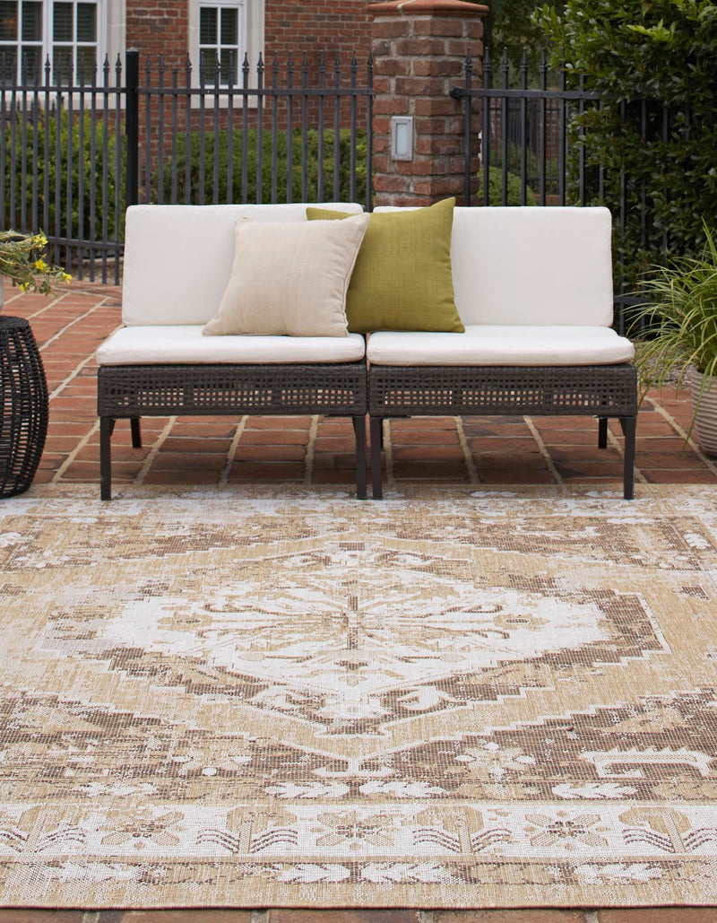 Patio Heritage Collection Area Rug - Augusta (Natural) Square Natural lifestyle 14