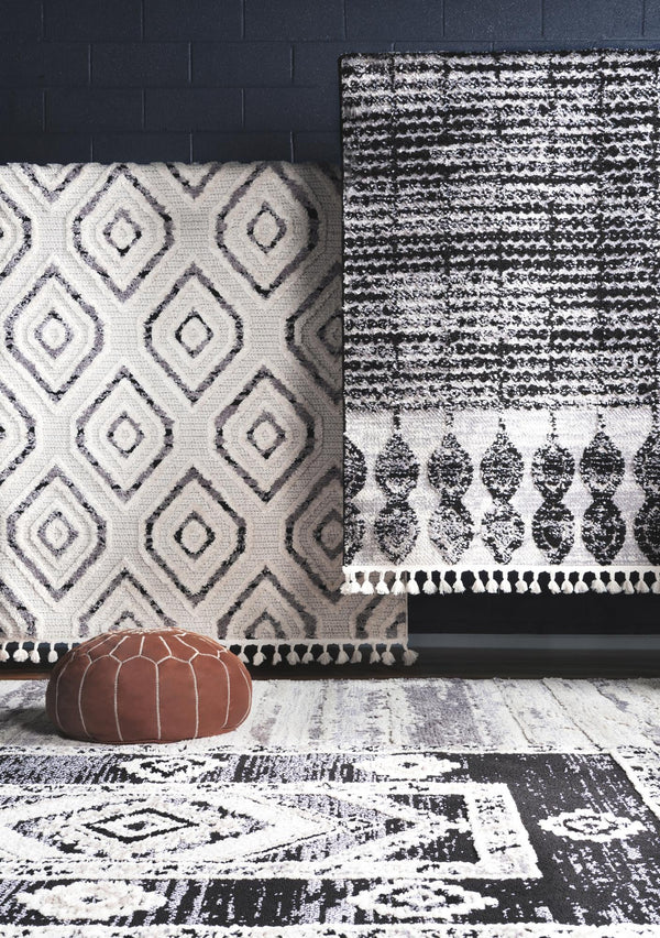Navajo Sands Collection Area Rug - Chaco Rectangle Fossil Gray lifestyle 42